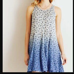 Women's White Fading to Blue Entro Sleeveless Floral Dress Size Large